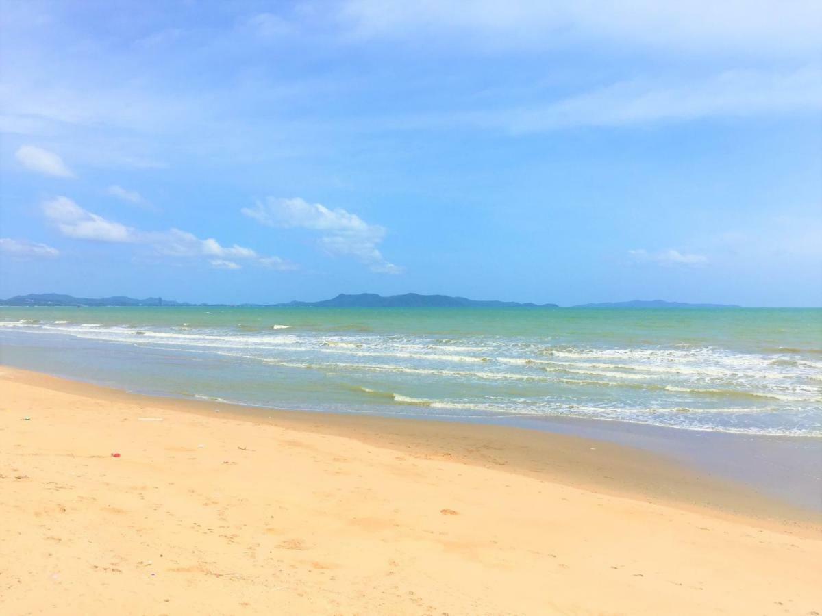 חוף ג'ומטיין Cosy Lumpini Beachfront One Bedroom Jomtein מראה חיצוני תמונה
